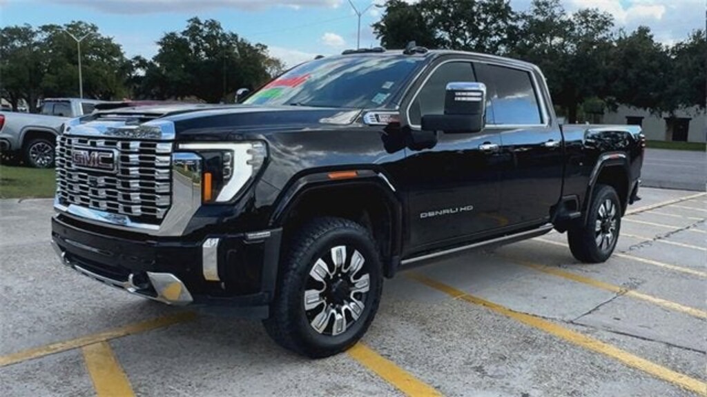 Used 2024 GMC Sierra 2500 HD Denali Truck Crew Cab