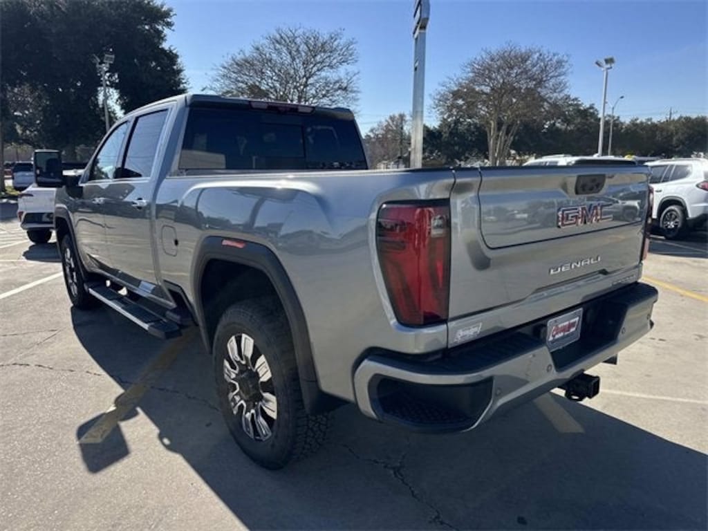 New 2026 GMC Sierra 2500 HD Denali Truck Crew Cab