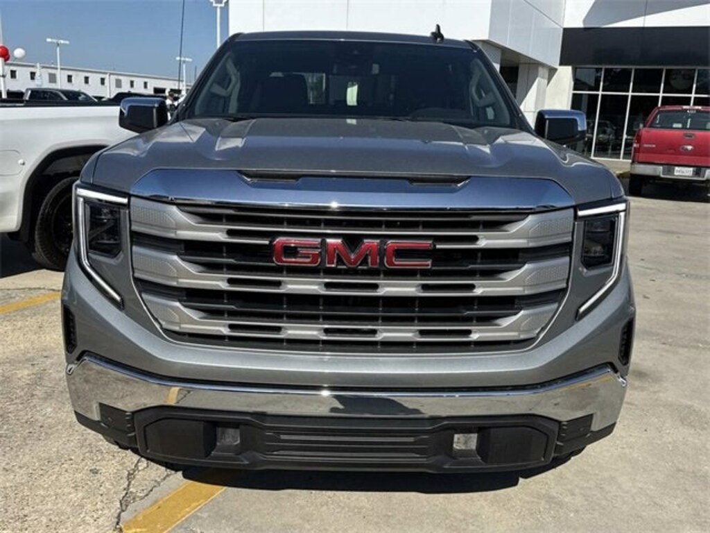 New 2026 GMC Sierra 1500 SLE Truck Crew Cab