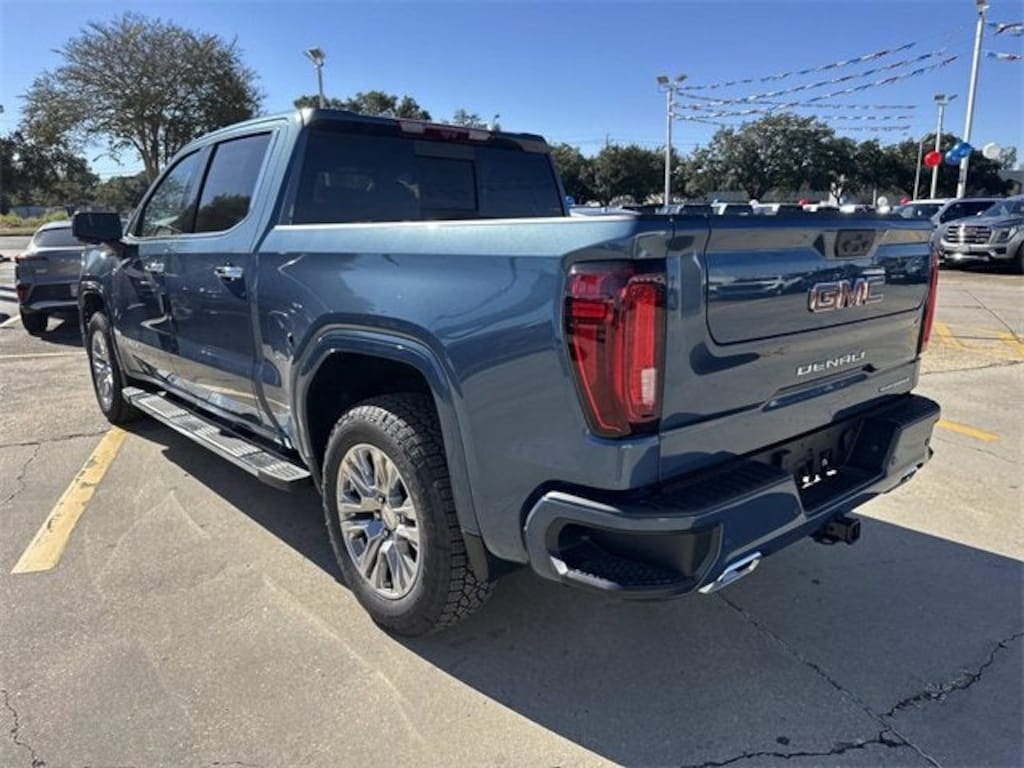 New 2026 GMC Sierra 1500 Denali Truck Crew Cab