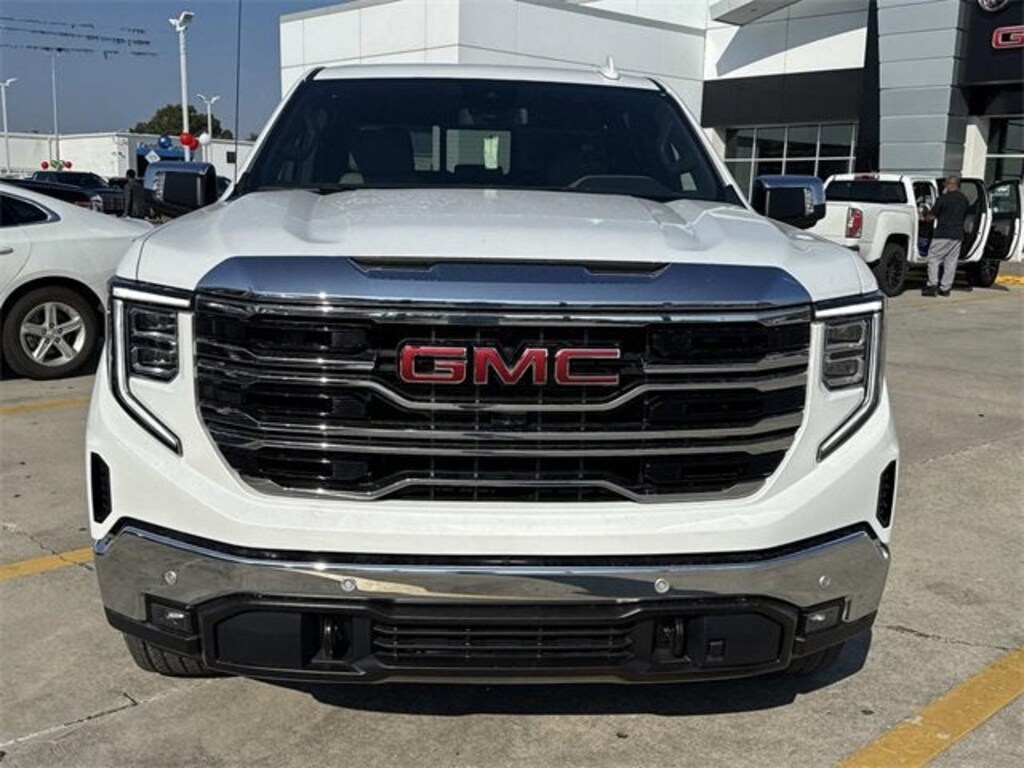New 2026 GMC Sierra 1500 SLT Truck Crew Cab