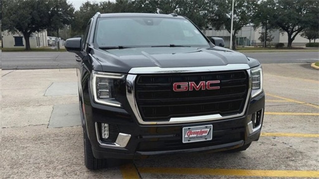 Used 2022 GMC Yukon SLE SUV