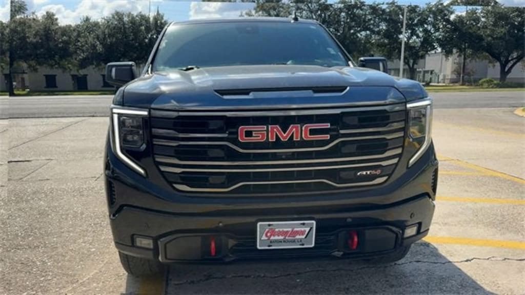 Used 2023 GMC Sierra 1500 AT4 Truck Crew Cab