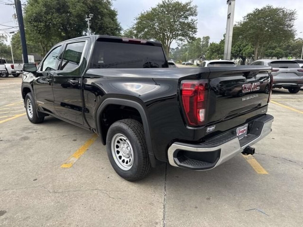 New 2026 GMC Sierra 1500 SLE Truck Crew Cab