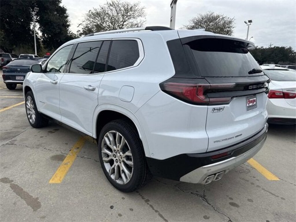 New 2026 GMC Acadia Denali SUV