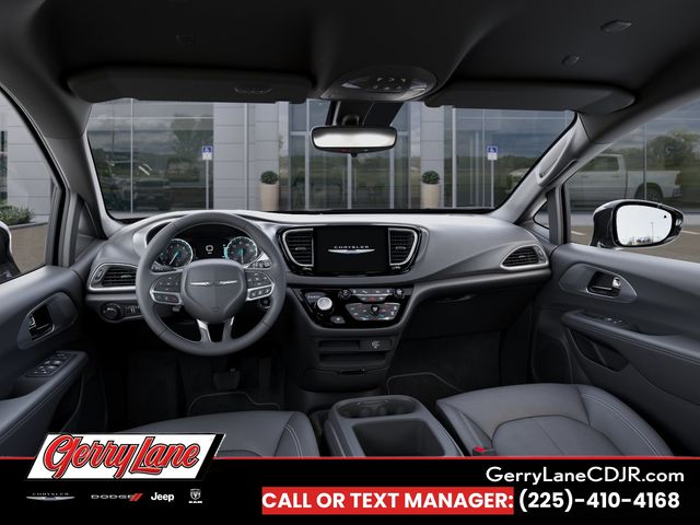 2026 Chrysler Voyager LX - Photo 14
