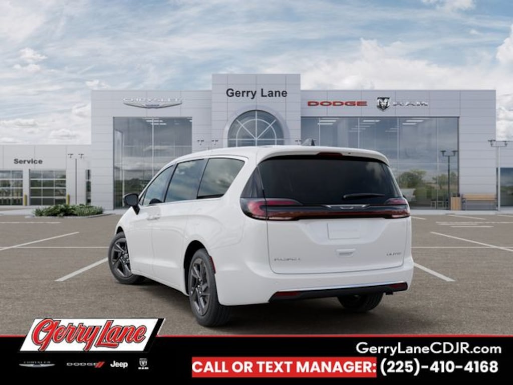 New 2027 Chrysler Pacifica LIMITED Passenger Van