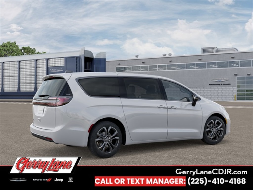 New 2026 Chrysler Pacifica SELECT Passenger Van