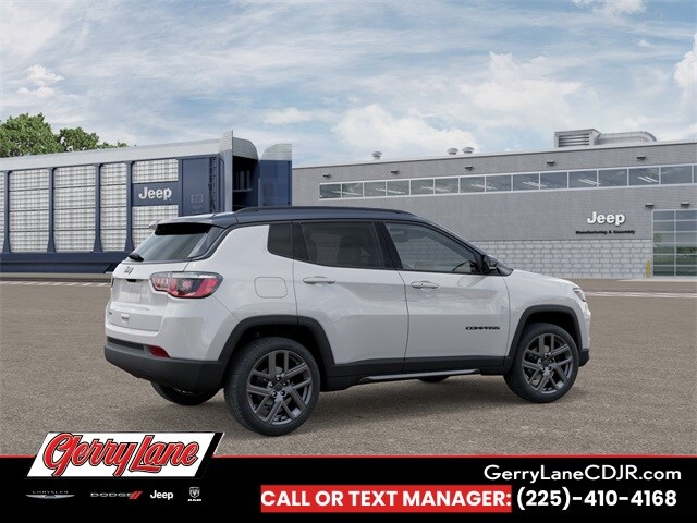 2026 Jeep Compass Limited Altitude photo 3