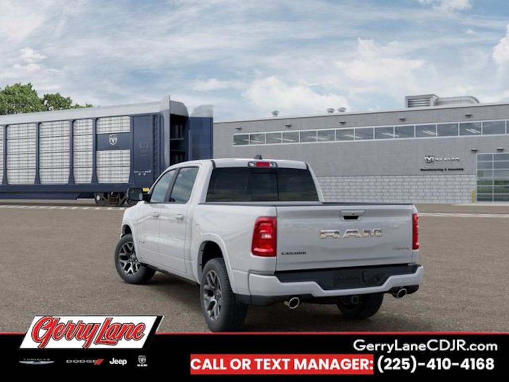 New 2026 Ram 1500 LARAMIE CREW CAB 4X4 5'7 BOX Pickup