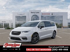 2026 Chrysler Pacifica SELECT Passenger Van