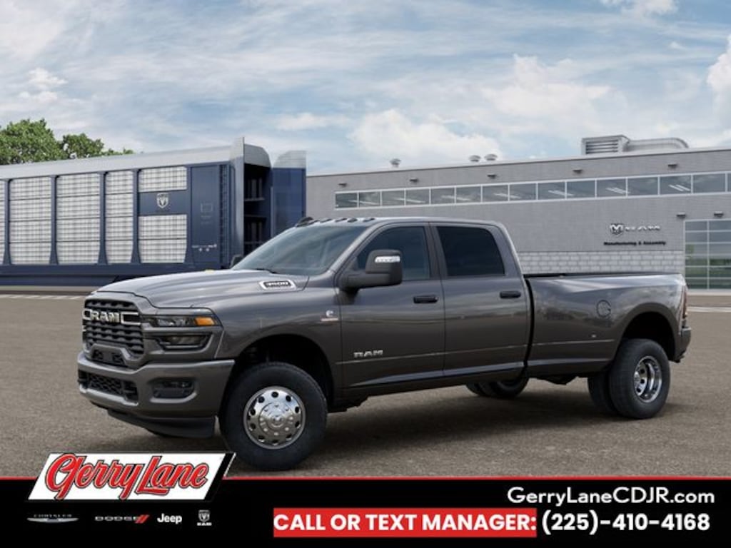 New 2026 Ram 3500 BIG HORN CREW CAB 4X4 8' BOX Pickup