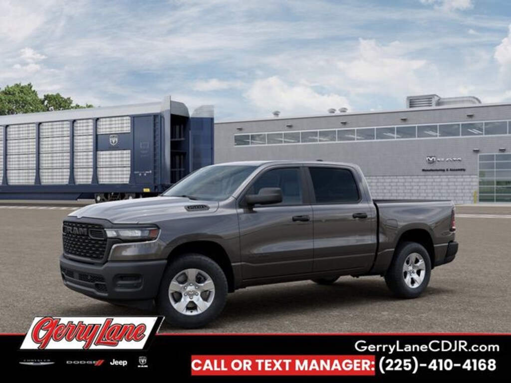 New 2026 Ram 1500 TRADESMAN CREW CAB 4X4 5'7 BOX Pickup