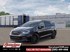 2026 Chrysler Pacifica SELECT Passenger Van