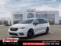 2026 Chrysler Pacifica LIMITED Passenger Van