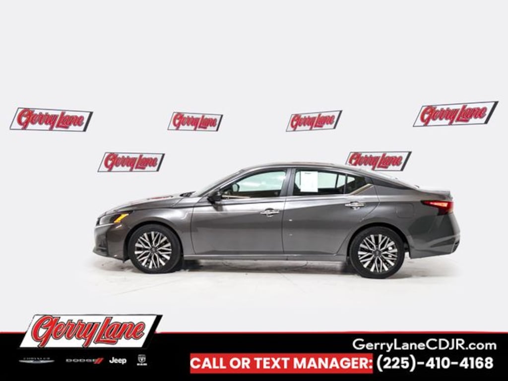 Used 2025 Nissan Altima SV Sedan