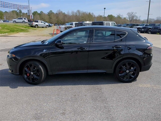 2024 Dodge Hornet R/T Plus photo 2