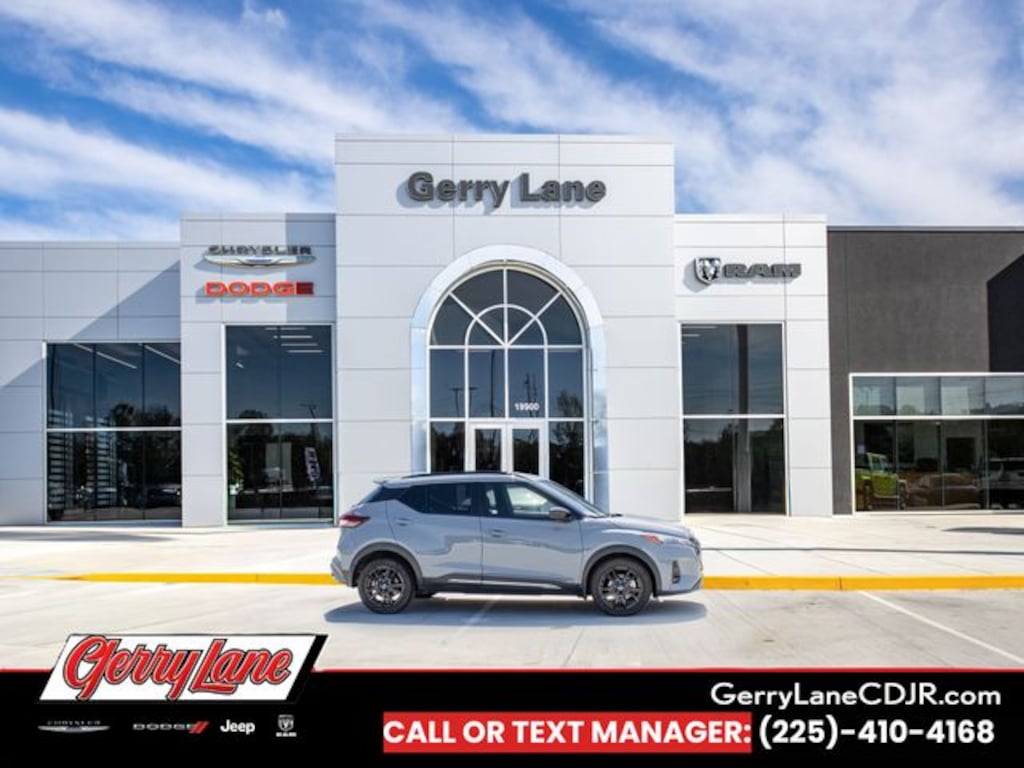 Used 2023 Nissan Kicks SR SUV