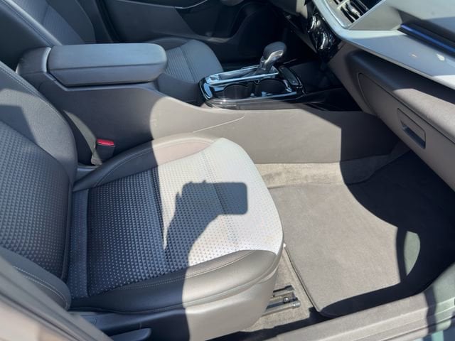 2025 Chevrolet Trax LT - Photo 16