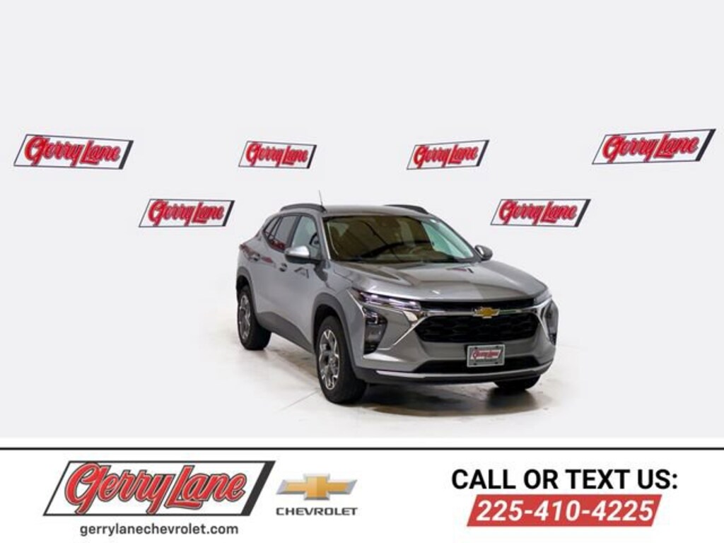 Used 2025 Chevrolet Trax LT SUV