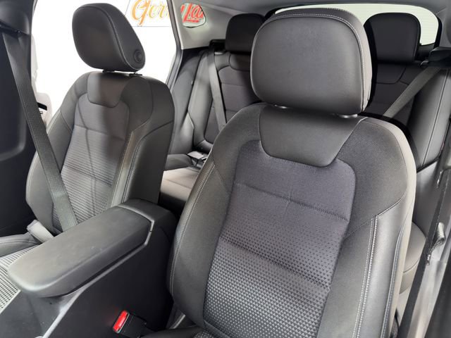 2025 Chevrolet Trax LT - Photo 14
