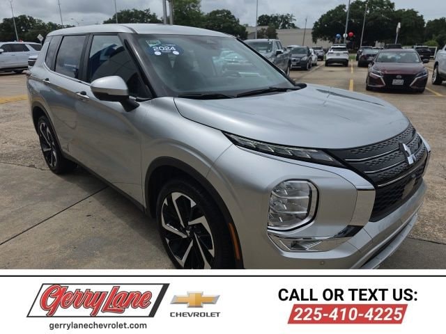 2024 Mitsubishi Outlander SE 2WD's photo