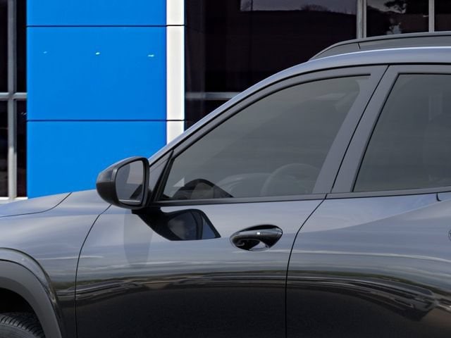 2026 Chevrolet Trax LT - Photo 12