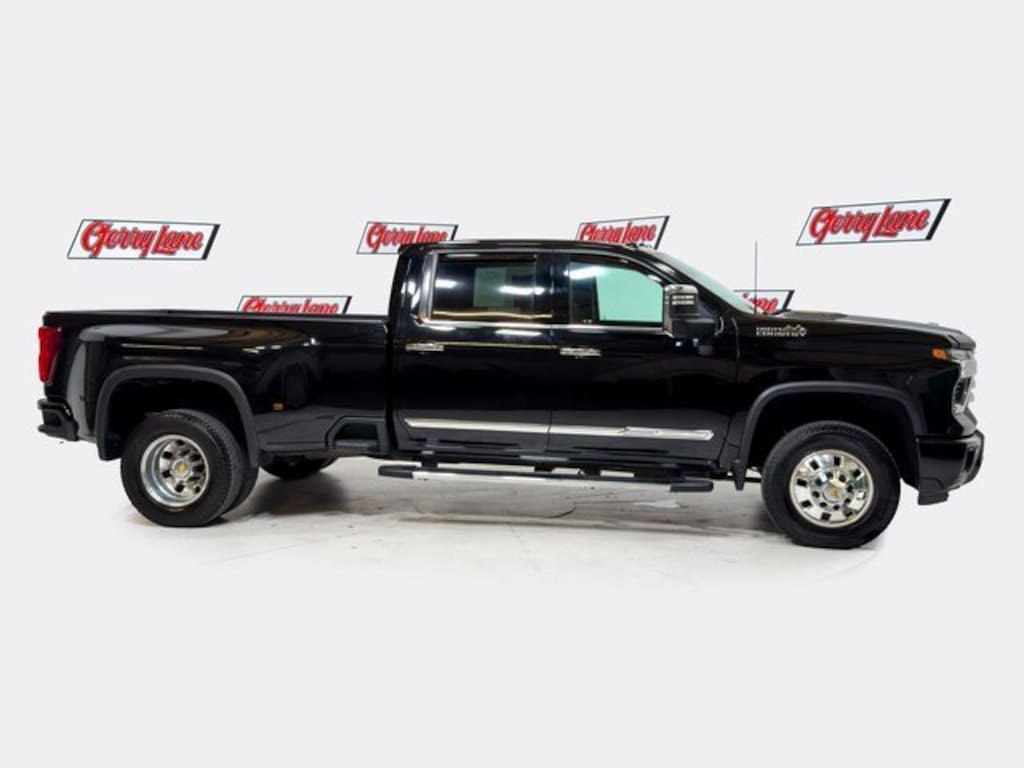 Used 2024 Chevrolet Silverado 3500 HD High Country DRW Truck