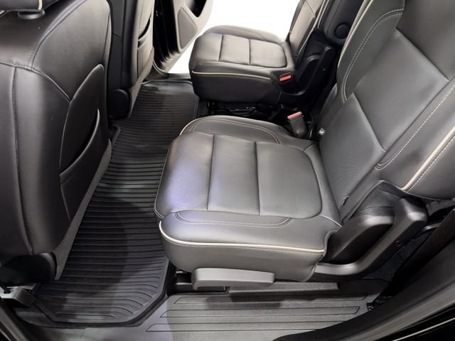 2023 Chevrolet Traverse Premier - Photo 17