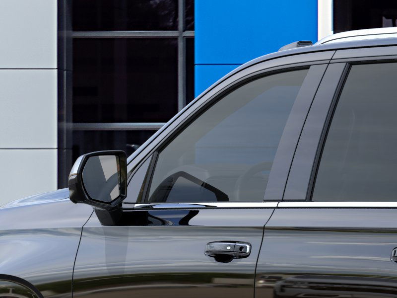 2025 Chevrolet Suburban Premier - Photo 36