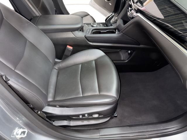 2025 Cadillac XT6 Premium Luxury - Photo 17