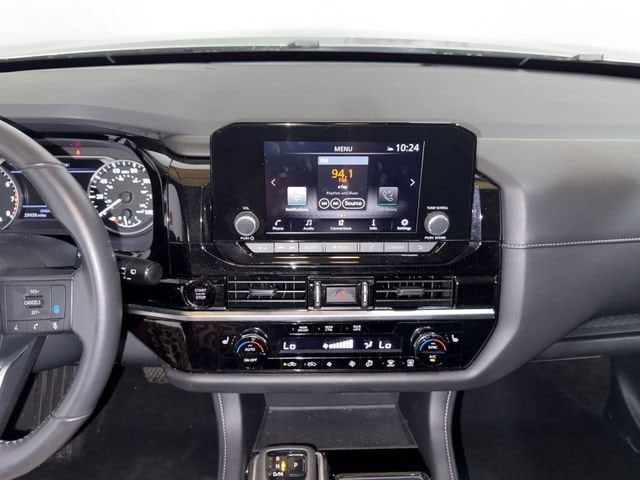 2025 Nissan Pathfinder SV - Photo 9