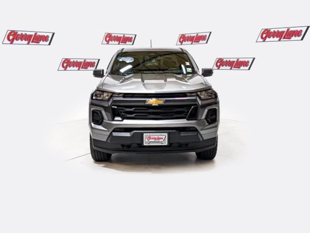 Used 2025 Chevrolet Colorado WT/LT Truck Crew Cab
