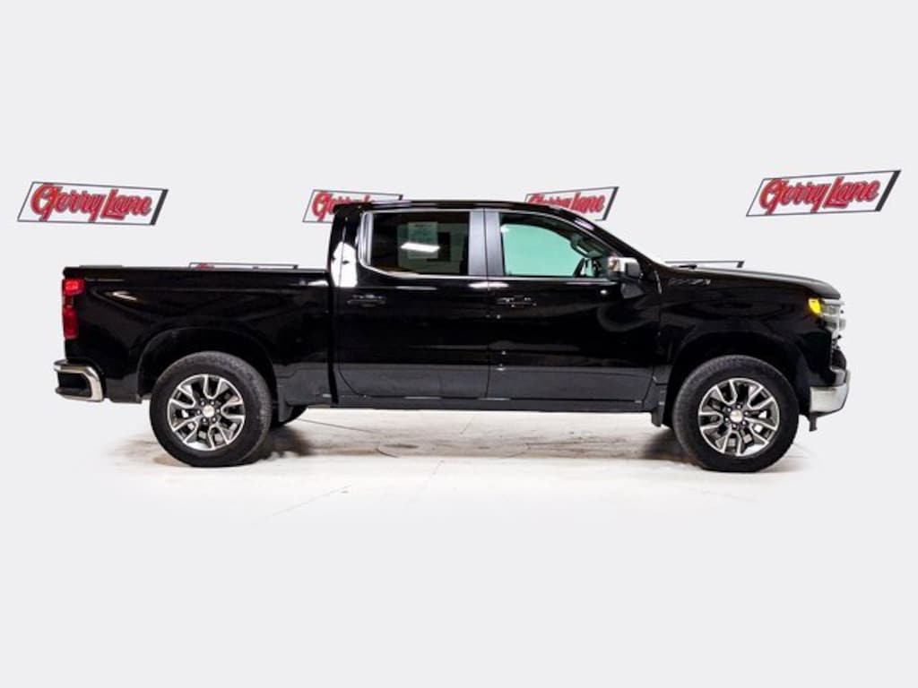 Used 2025 Chevrolet Silverado 1500 LT w/1LT Truck Crew Cab