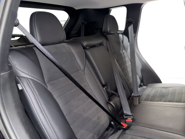 2025 Mitsubishi Outlander SE - Photo 17