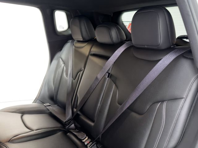 2025 Jeep Compass Limited - Photo 17