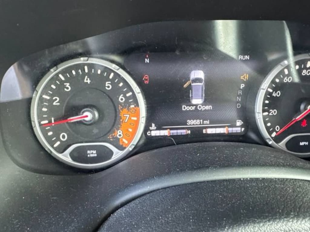 Used 2018 Jeep Renegade Trailhawk 4x4 SUV