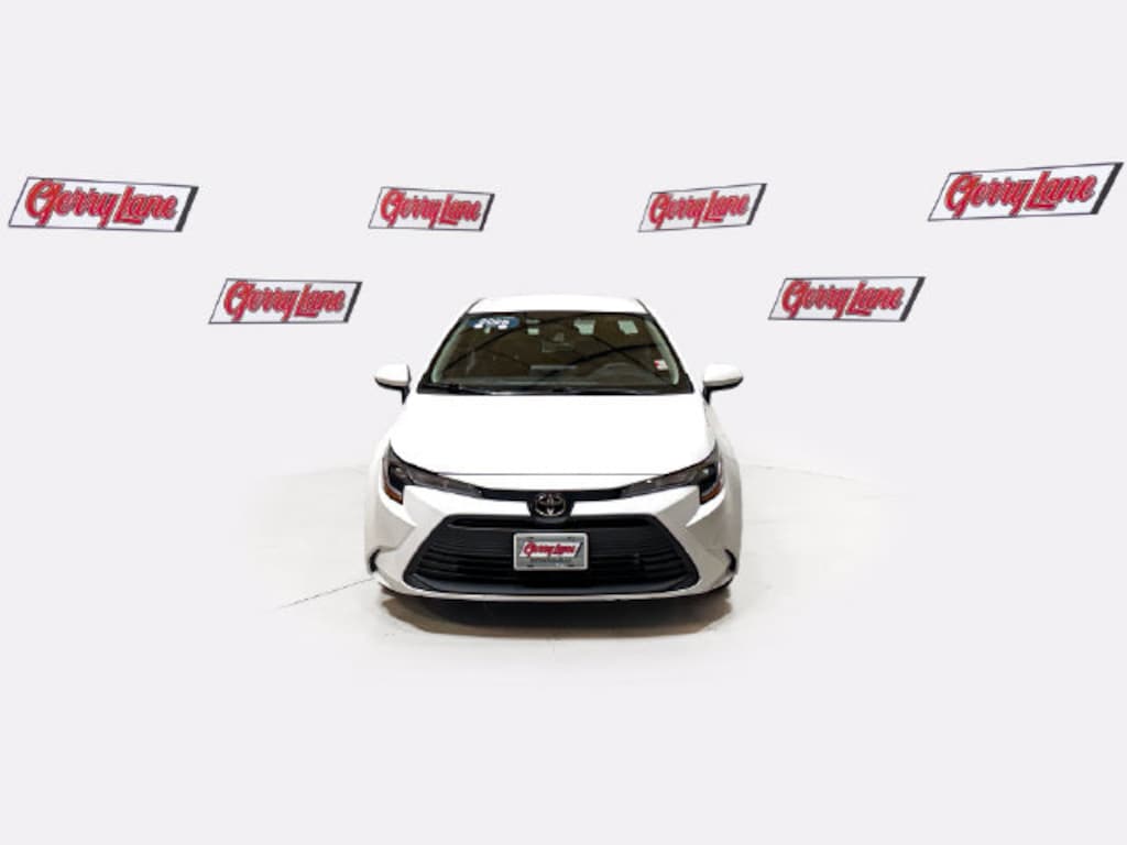 Used 2025 Toyota Corolla LE Sedan
