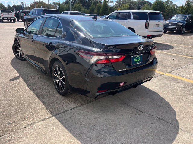 2024 Toyota Camry SE - Photo 6
