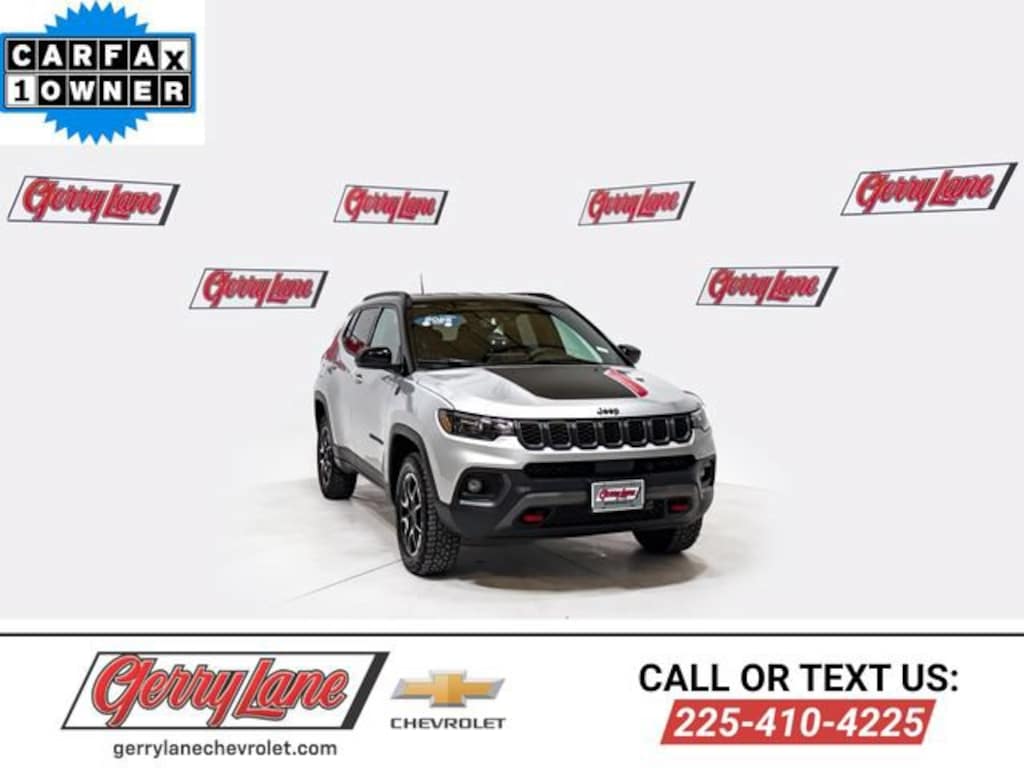 Used 2025 Jeep Compass Trailhawk 4x4 SUV