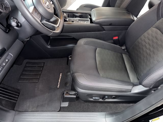2024 Nissan Pathfinder SV - Photo 12