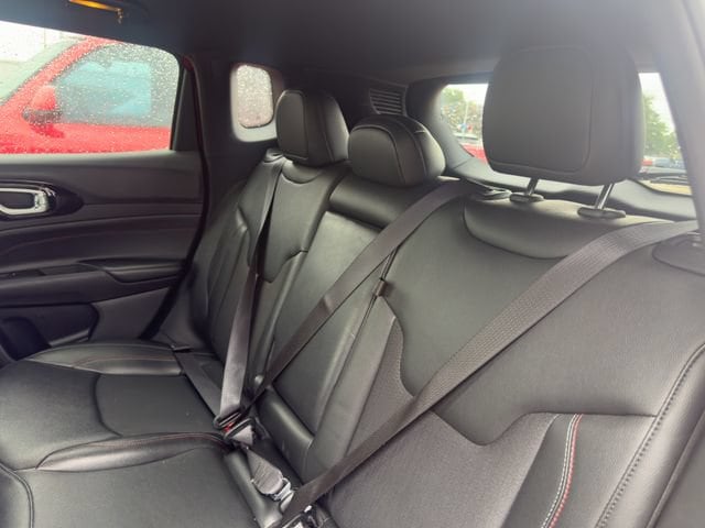 2025 Jeep Compass Trailhawk - Photo 19