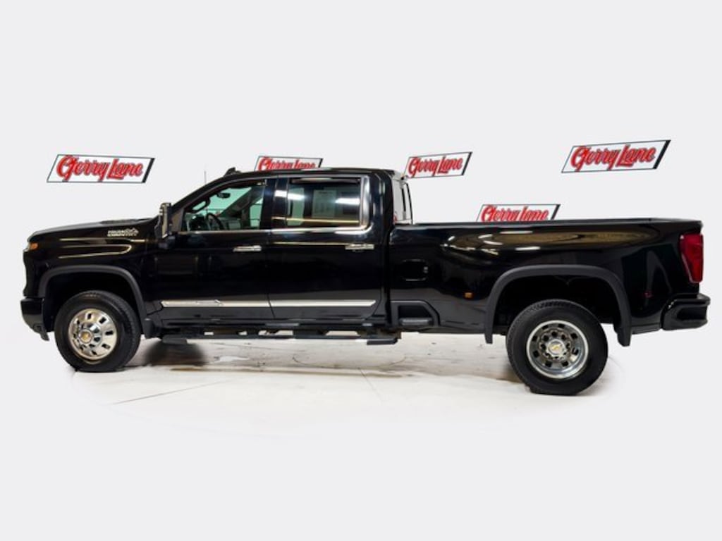 Used 2024 Chevrolet Silverado 3500 HD High Country DRW Truck