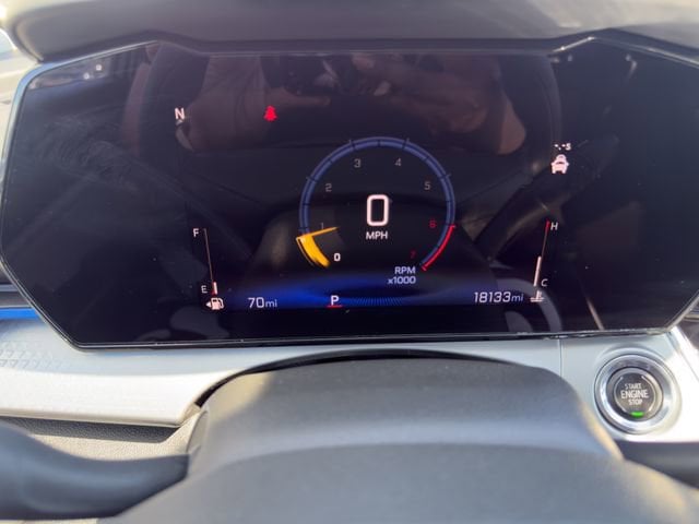 2025 Chevrolet Trax LT - Photo 9