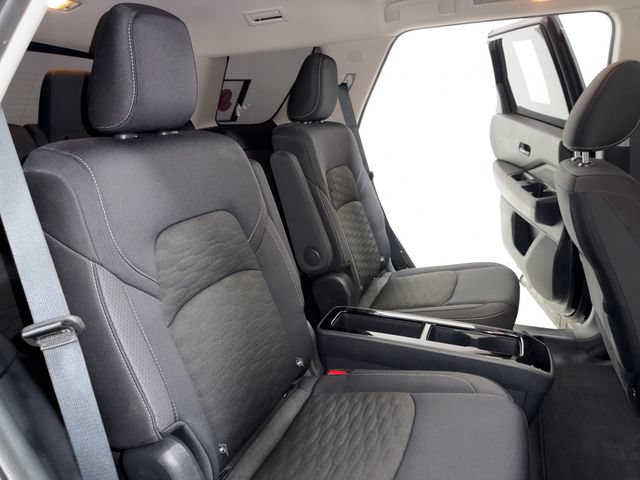 2024 Nissan Pathfinder SV - Photo 20