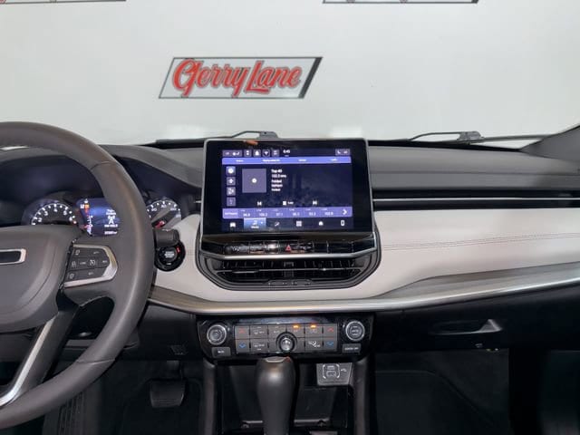2025 Jeep Compass Limited - Photo 10