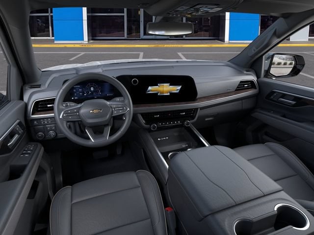 2026 Chevrolet Suburban Premier - Photo 15