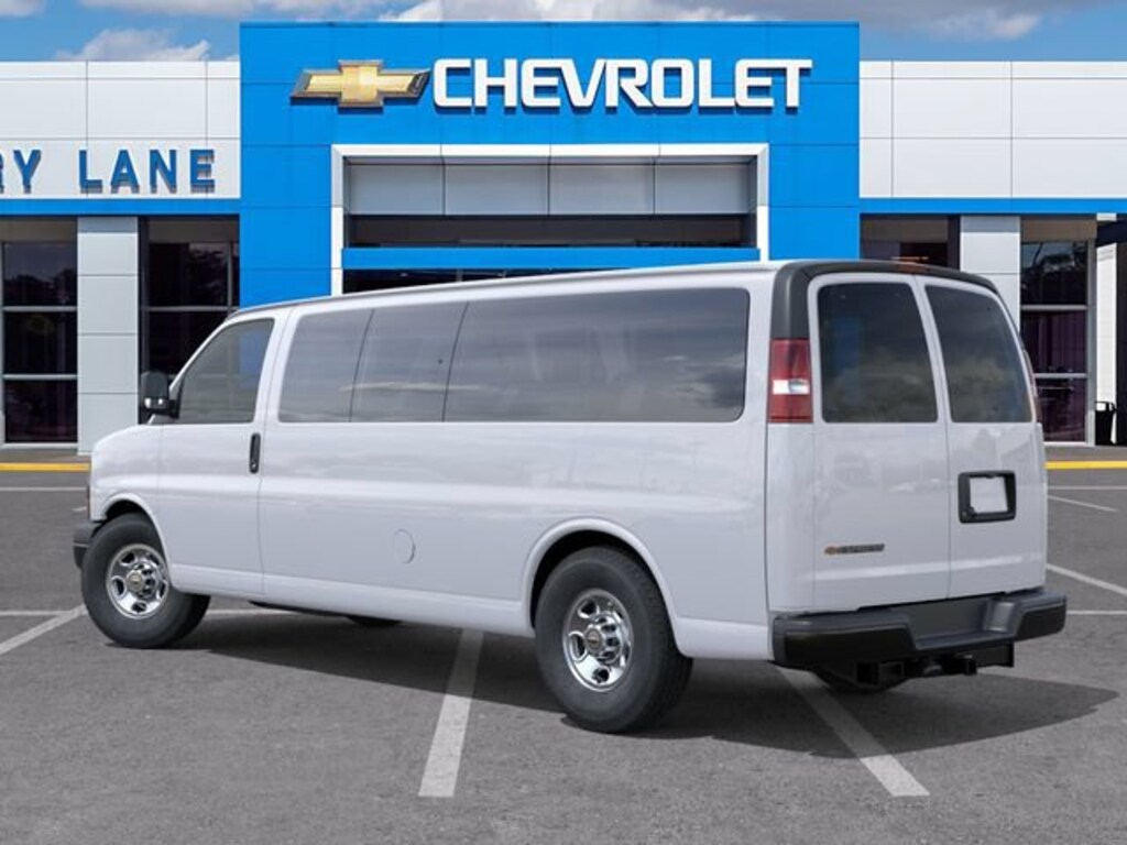 New 2026 Chevrolet Express Passenger 1LS Van