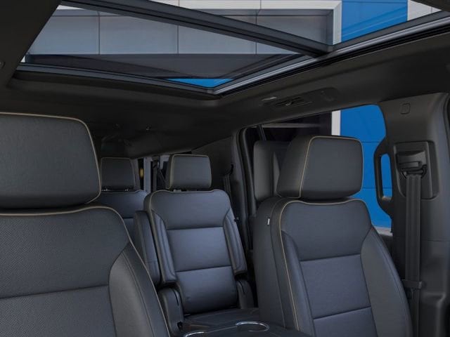 2025 Chevrolet Suburban Premier - Photo 24
