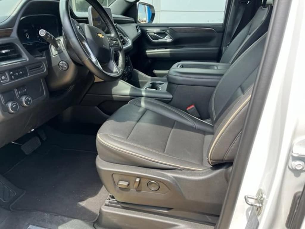 Used 2024 Chevrolet Suburban Premier SUV